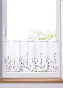 Ablaktábla függöny virághímzéssel