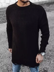 Stílusos fekete hosszított pulóver