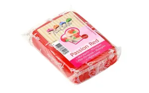 Piros marcipán Passion Red 250 g - FunCakes #253622