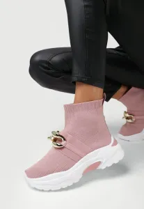Rózsaszín tornacipő #416152