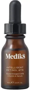 Medik8 Arcszérum Intelligent Retinol 6Tr (Supercharged 0,6% Vitamin A Serum) 15 ml