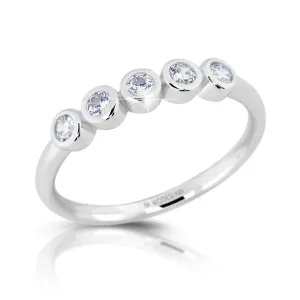 Modesi Csillogó ezüst gyűrű cirkónium kövekkel M01016 52 mm