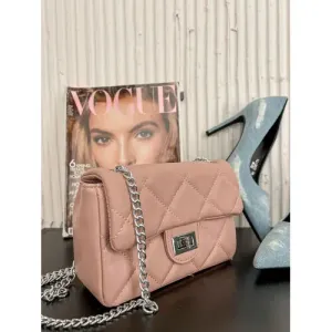 Női táska ezüst színű lánccal CELESTIA méret:  szín: pink