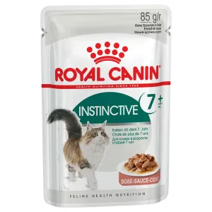 Kiegészítésül 24x85g Royal Canin Instinctive 7+ szószban nedves macskatáp