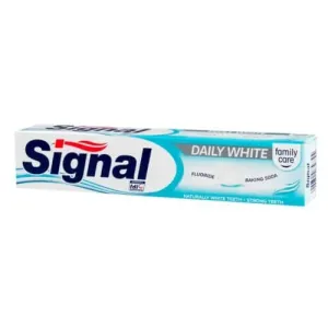 Signal Fogkrém fehérítő hatással Family Daily White 125 ml