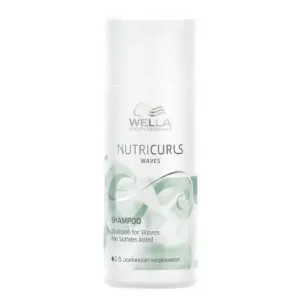 Wella Professionals Hidratáló sampon hullámos és göndör hajra Nutricurls (Shampoo for Waves) 250 ml