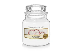 Yankee Candle Illatgyertya Classic Snow in Love 104 g - kicsi